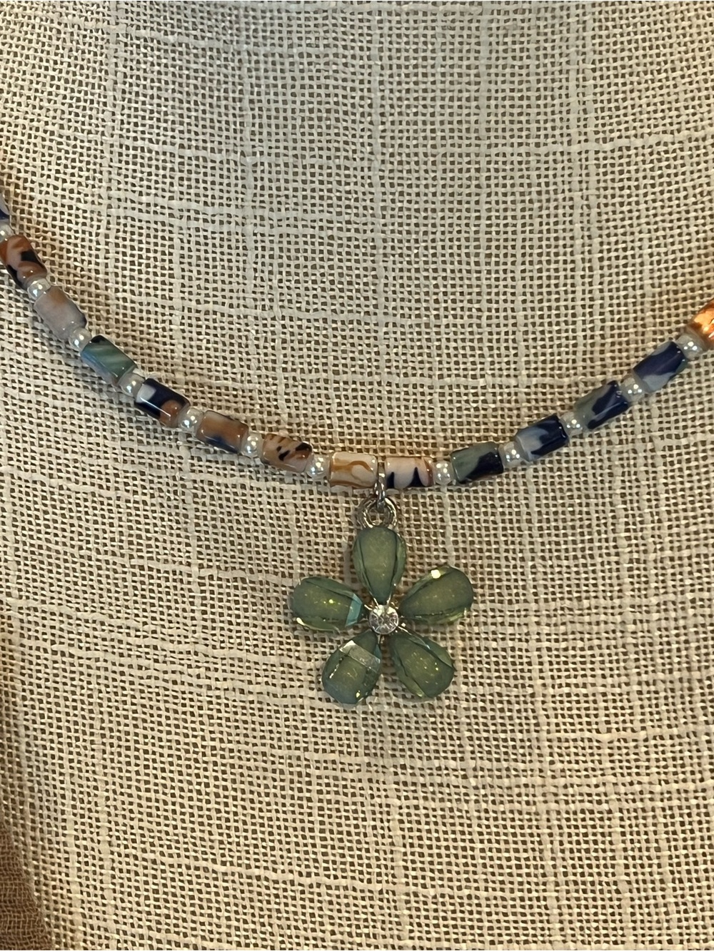 Glass Beaded Choker with Flower Pendant - Picture 2 of 4
